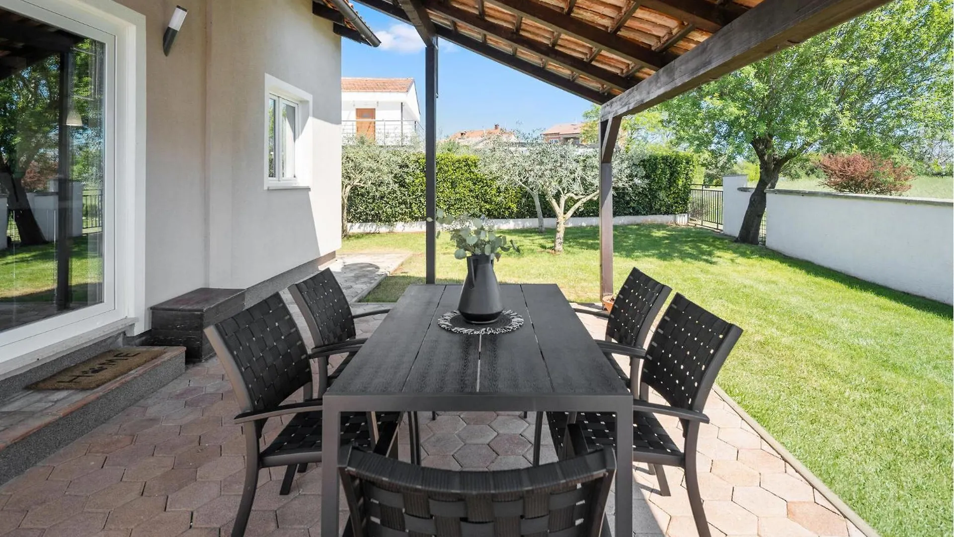 2 Bedroom Awesome Home In Valbandon Štinjan 0*,